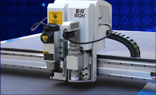 Cortador digital para materiales flexibles