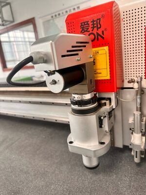 Buen precio Herramienta de cuchillo oscilante de alta frecuencia con compatibilidad universal y estructura duradera de grado industrial para corte CNC en línea