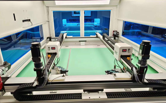 Buen precio Máquina de impresión digital de cuero de doble cabeza con área de trabajo de 1200 x 900 mm y control por ordenador para el marcado de zapatos en línea