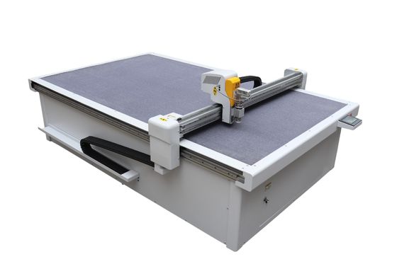 Buen precio Máquina de corte automática para el procesamiento de cuero para equipos directos en energía eléctrica en línea